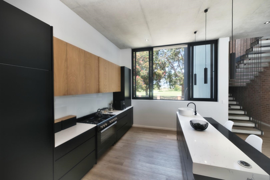 4 Bedroom Property for Sale in Hermanus Heights Western Cape